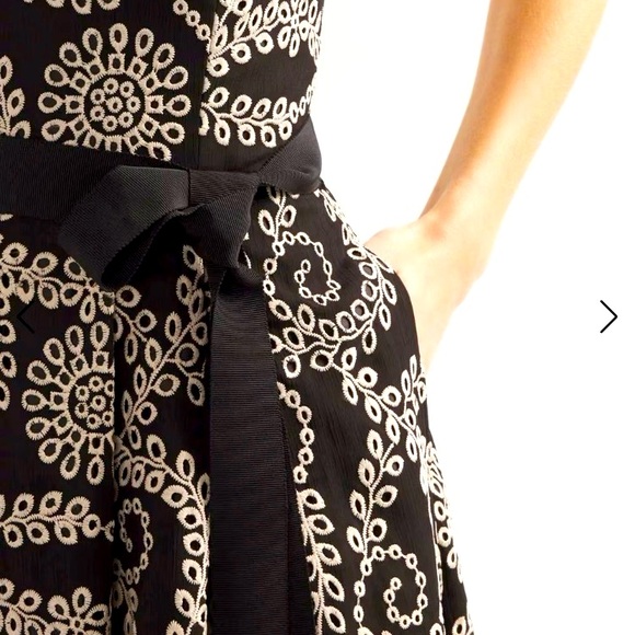 White House Black Market Black & Nude Strapless Embroidered MIDI Dress 10 NWT - Picture 4 of 11